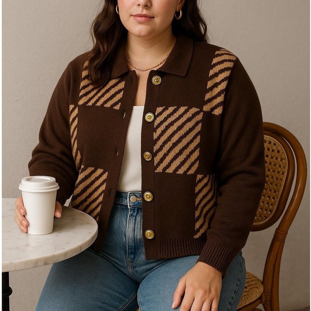 Dylani Petites Women's Brown Beige Checkerboard Collared Button Up Knit Cardigan